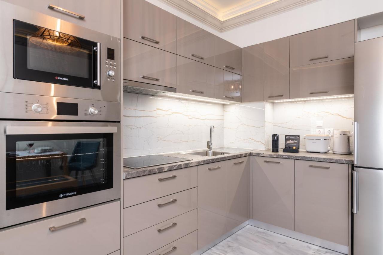 זקינטוס טאון Exanimo Luxury Apartments מראה חיצוני תמונה