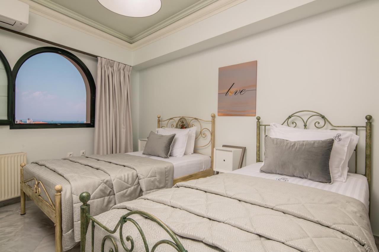 זקינטוס טאון Exanimo Luxury Apartments מראה חיצוני תמונה